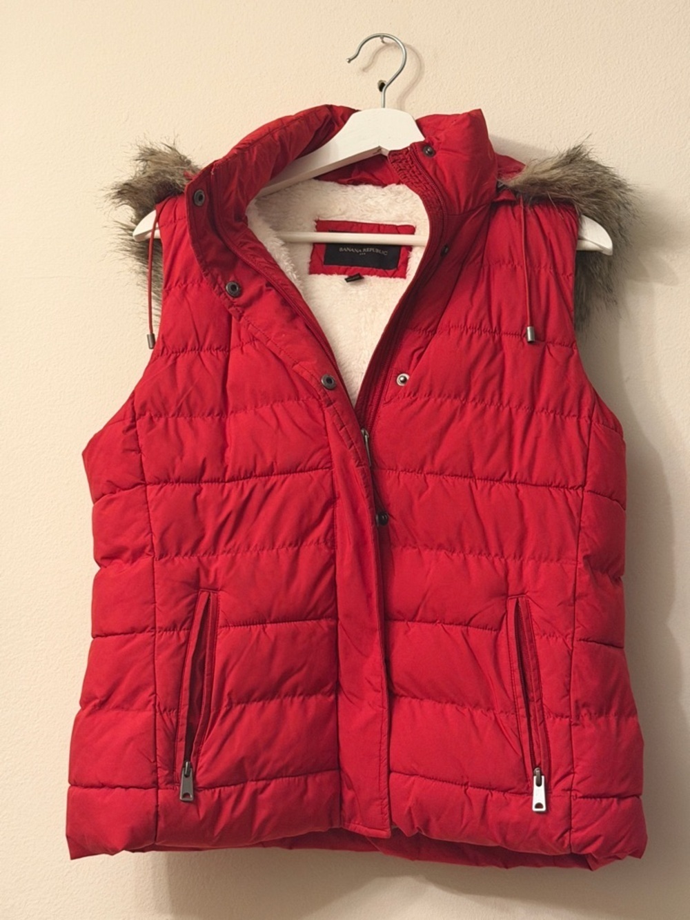 Banana Republic Red Quilted Puffer Vest with Faux Fur Trim